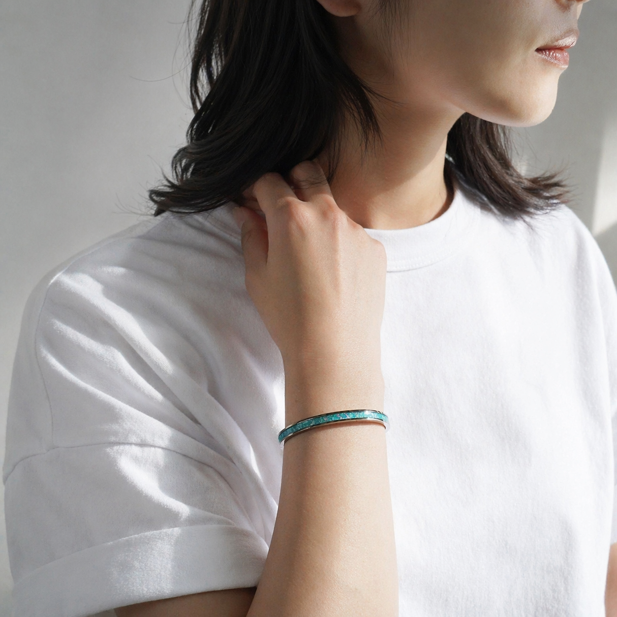 レザーバングル(シルバーカラー)フリーサイズ 調整可能