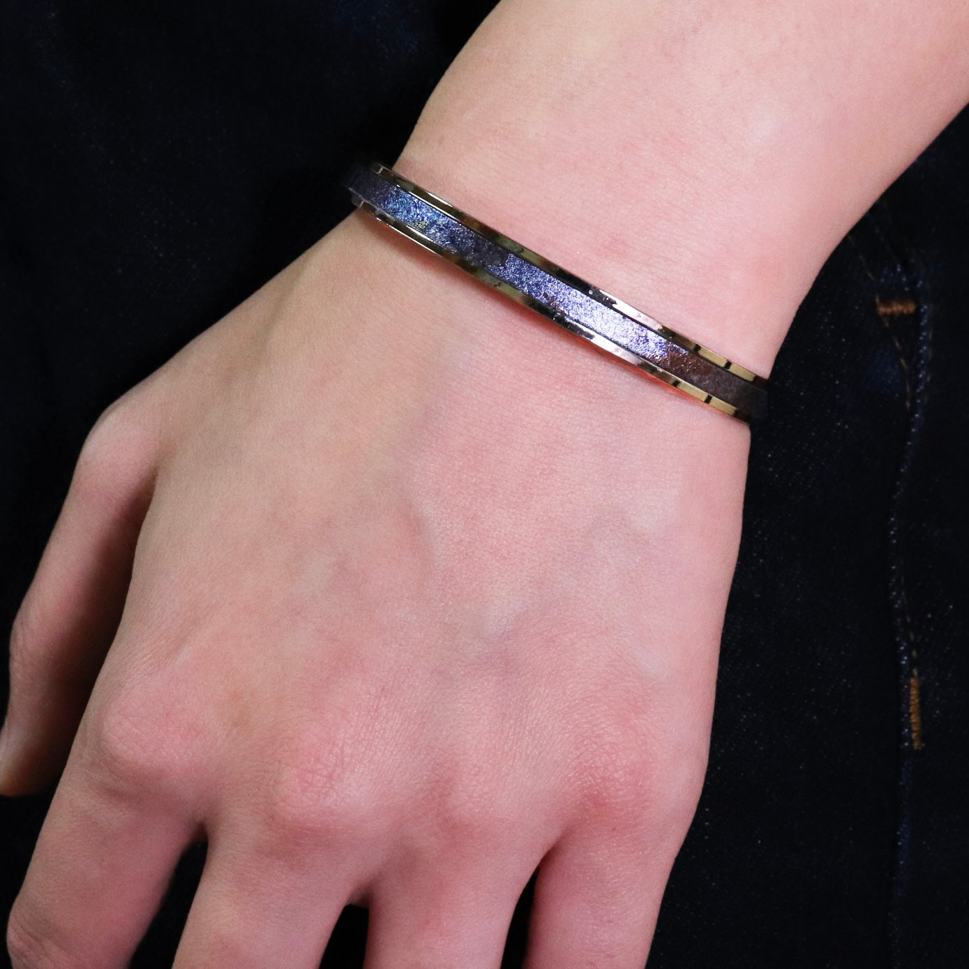 レザーバングル(シルバーカラー)フリーサイズ 調整可能