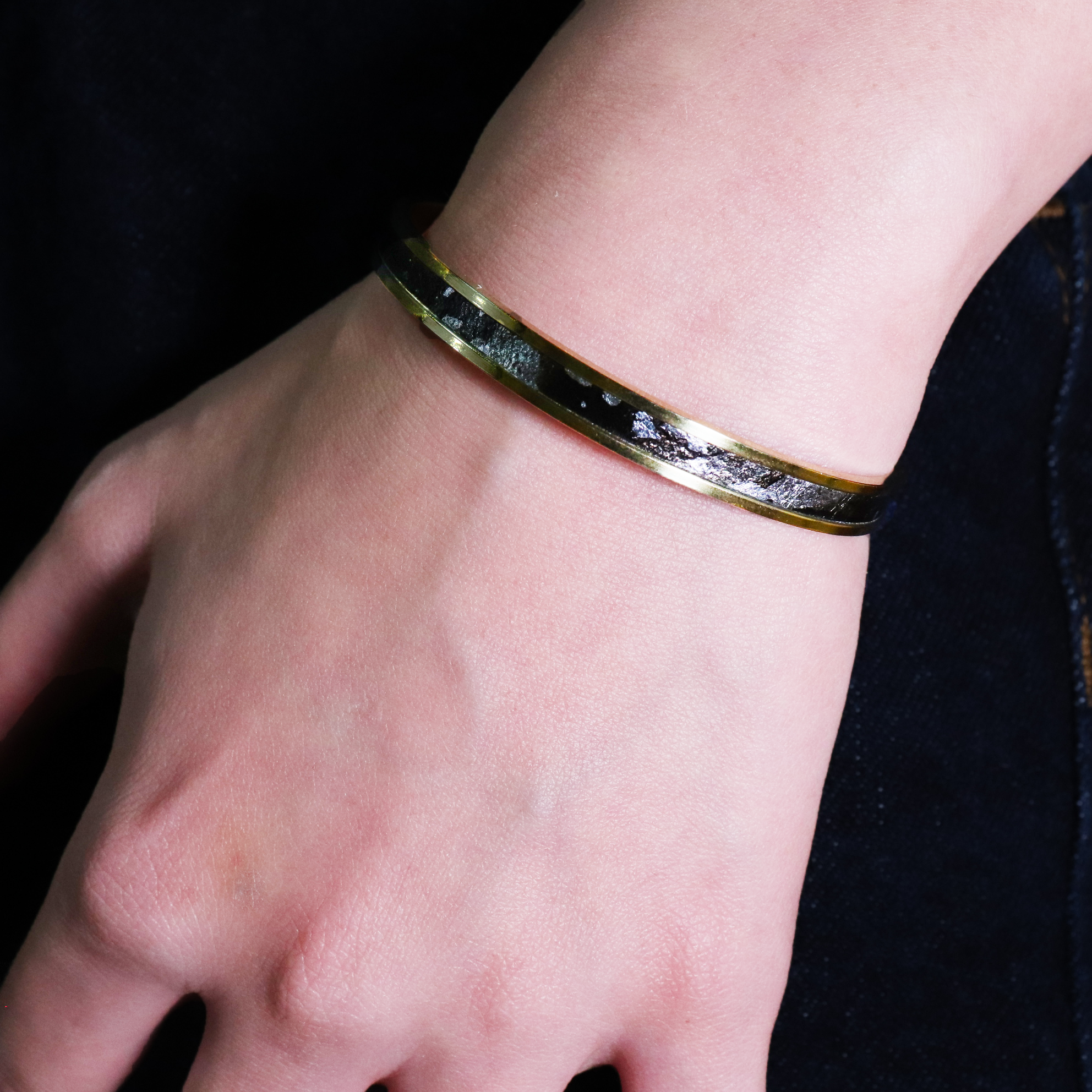 レザーバングル(真鍮)サイズ調整可能