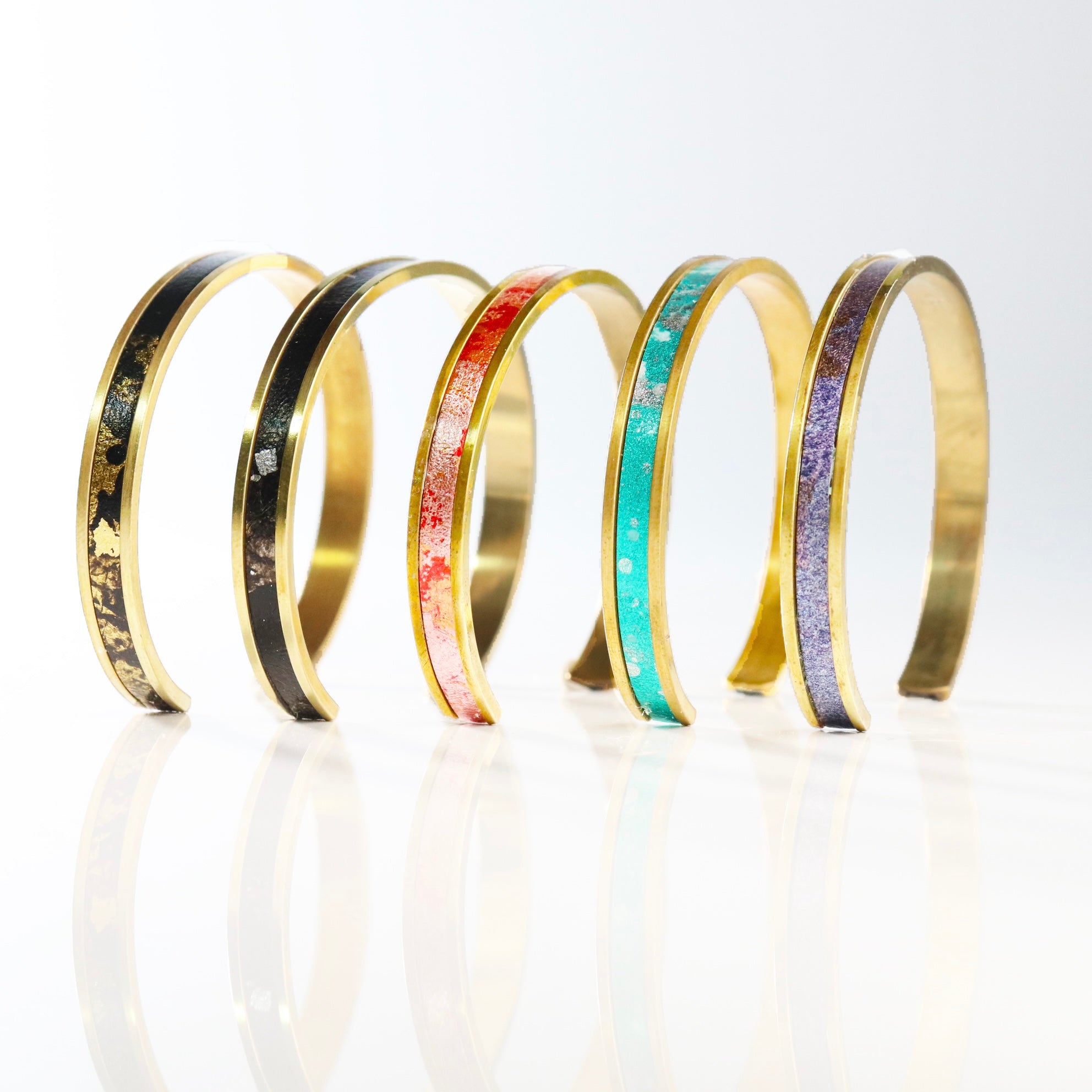 レザーバングル（真鍮）サイズ調整可能