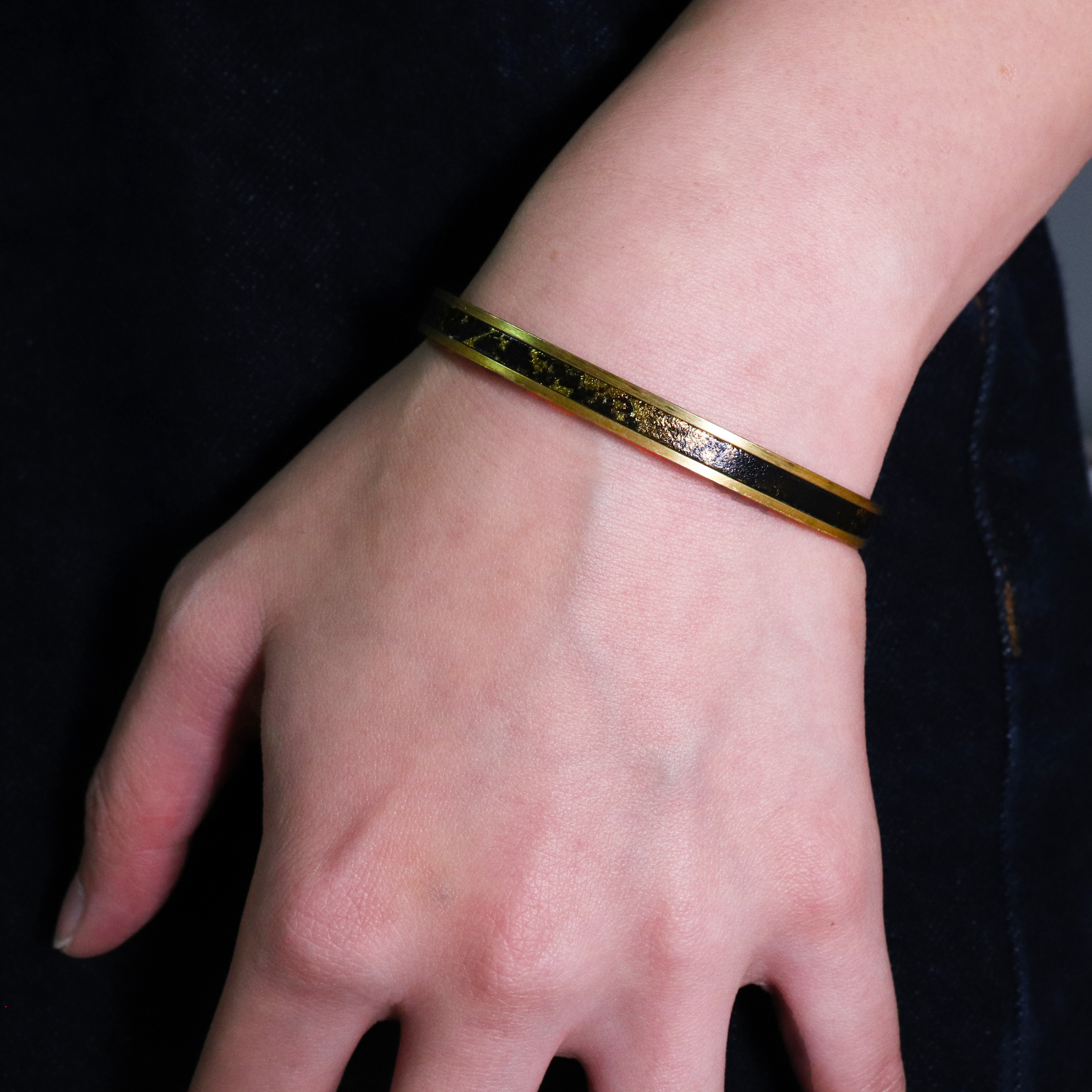 レザーバングル（真鍮）サイズ調整可能