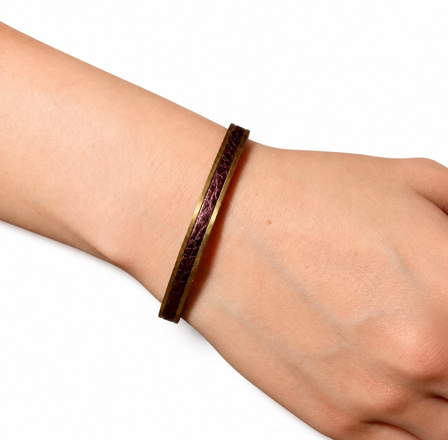 GARNET worn 07
