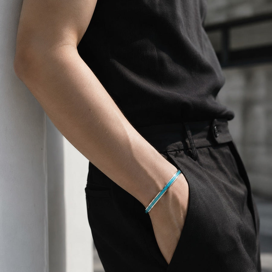 TOPAZ worn 04